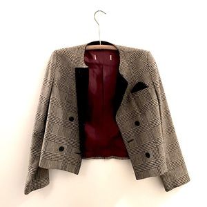 Vintage business jacket late 80s. Beautiful merlot/burgundy shell inside.